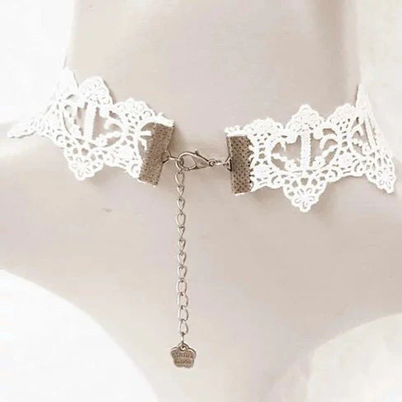 The Touch of Vintage Victorian Style Crochet Necklace and Bracelet Set