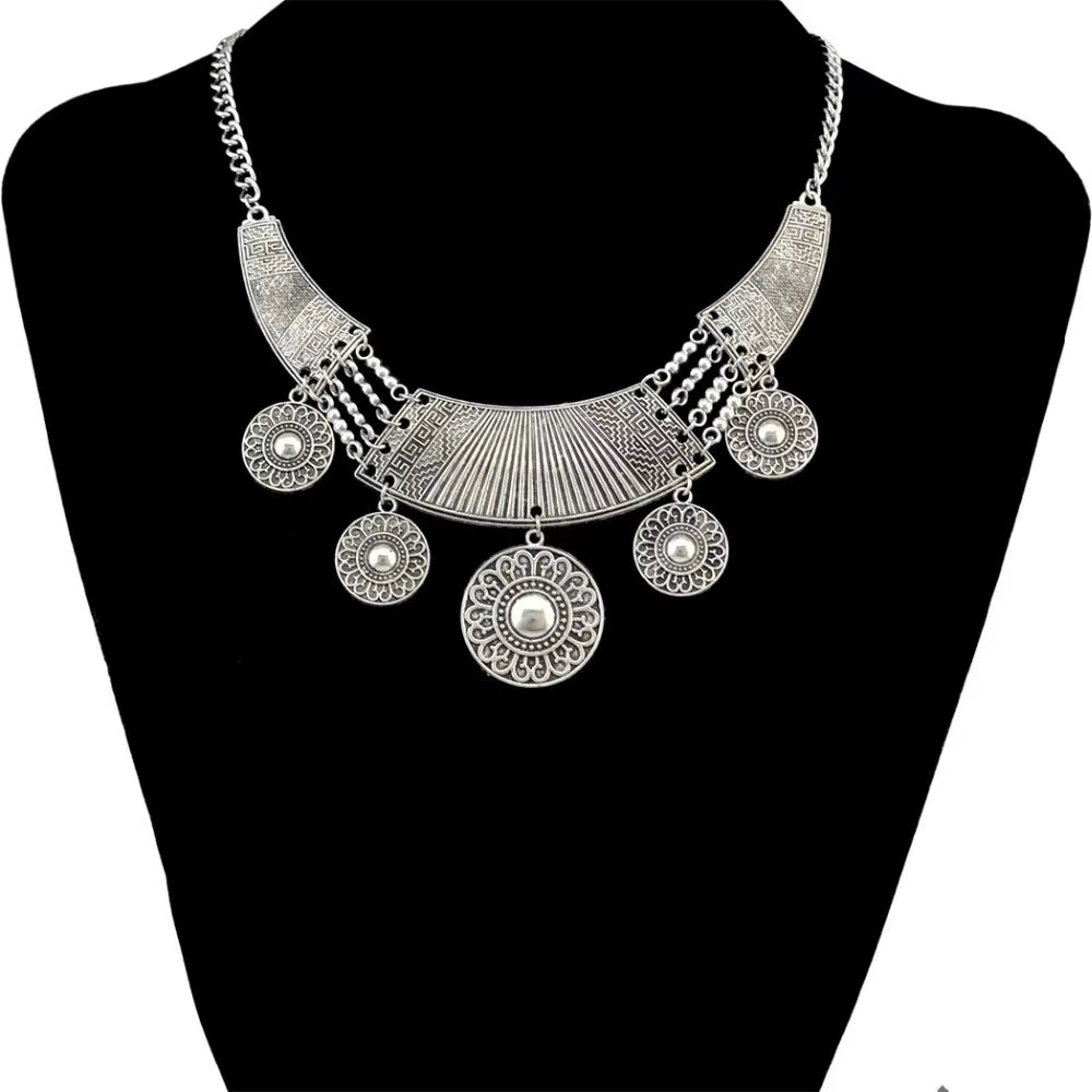 Ethnic Gypsy Vintage Metal Coin Tassel Necklaces Carved Flower for Women Boho Tibetan Silver Necklaces Turkish Tribal Jewelry